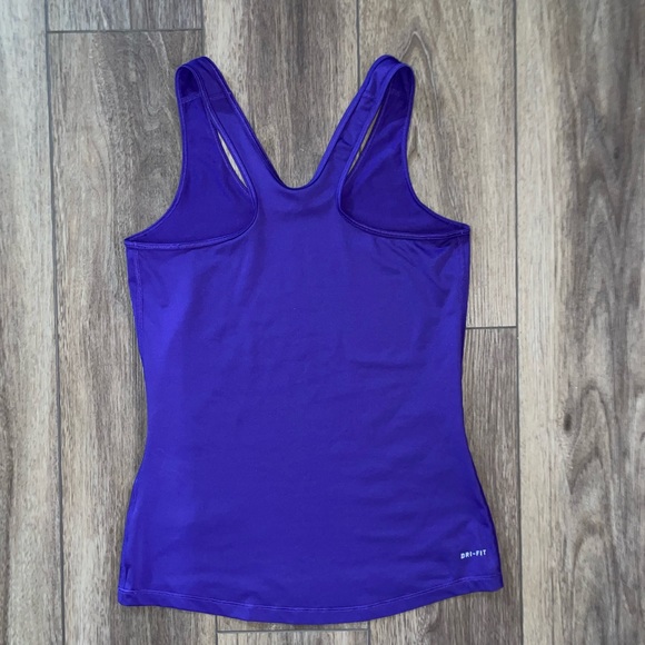 NWOT Nike Tank Top - Picture 3 of 4
